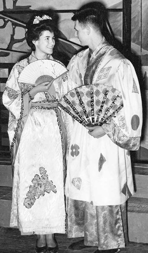 Photo of Joan Morrison in Mikado