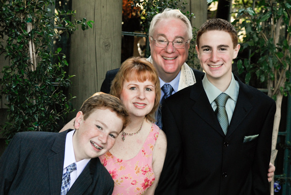 Photo of Harvey Shacket and family